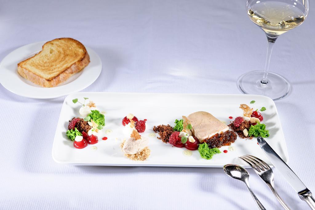 Landhotel Zum Baeren Balduinstein エクステリア 写真